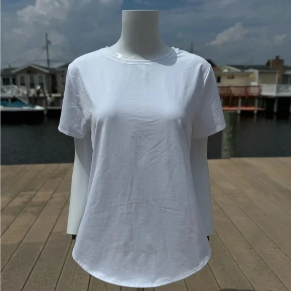 Under Armour Women's Bright White Short Sleeve Tee - Picture 1 of 5
